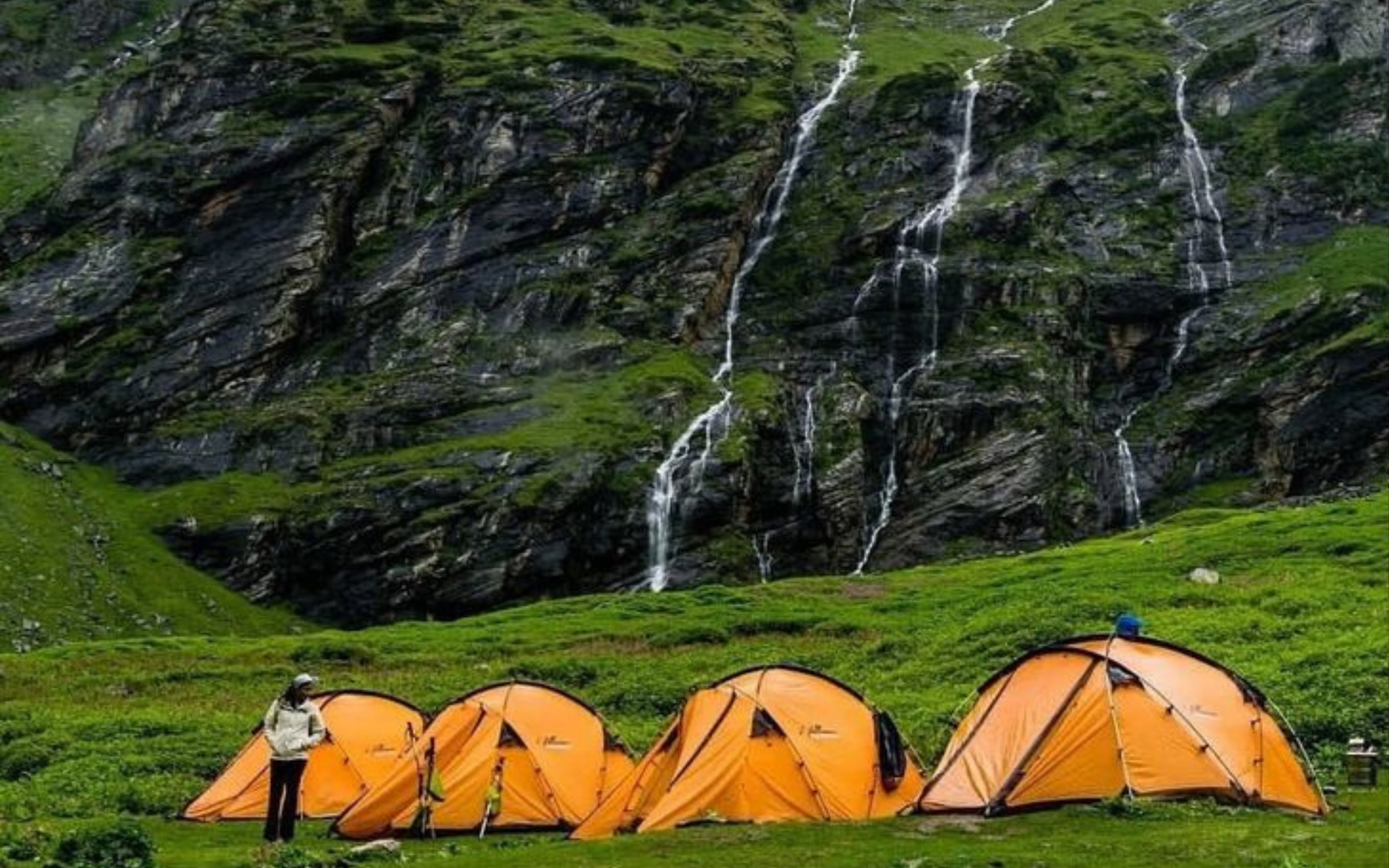 https://trekzy.in/itinerary/hampta-pass-trek/